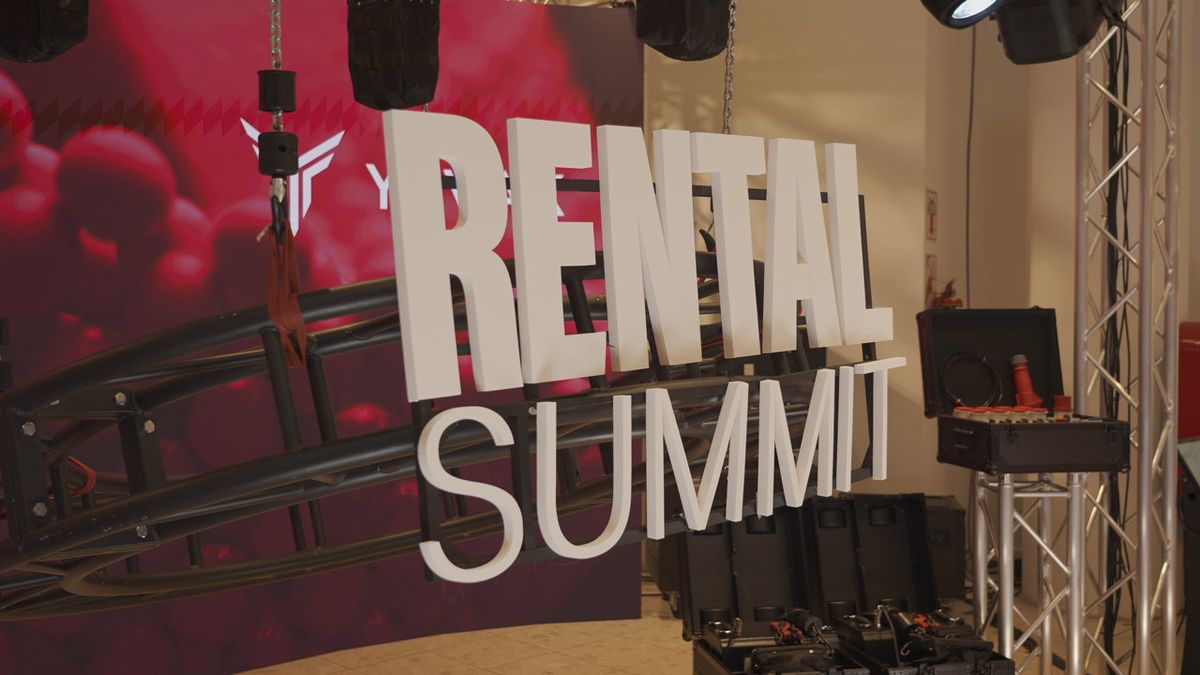 Tótem Yavax — Rental Summit Buenos Aires 2026